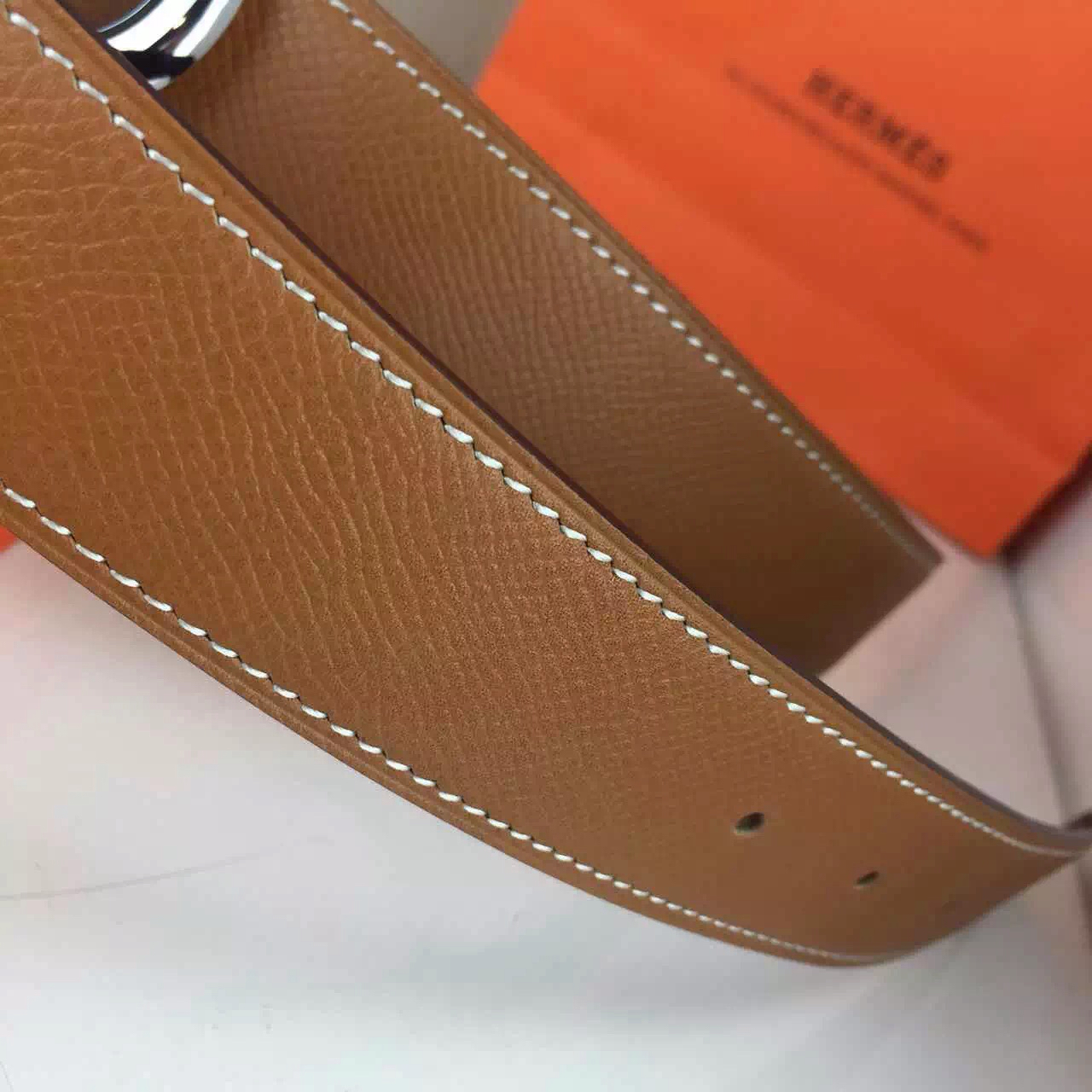 Hermes爱马仕皮带货源 扣头设计新颖 棕色掌纹
